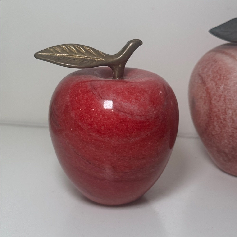 Set of Three Decorative Stone Marble Fruits Paperweights Apples and Pear - Picture 2 of 7